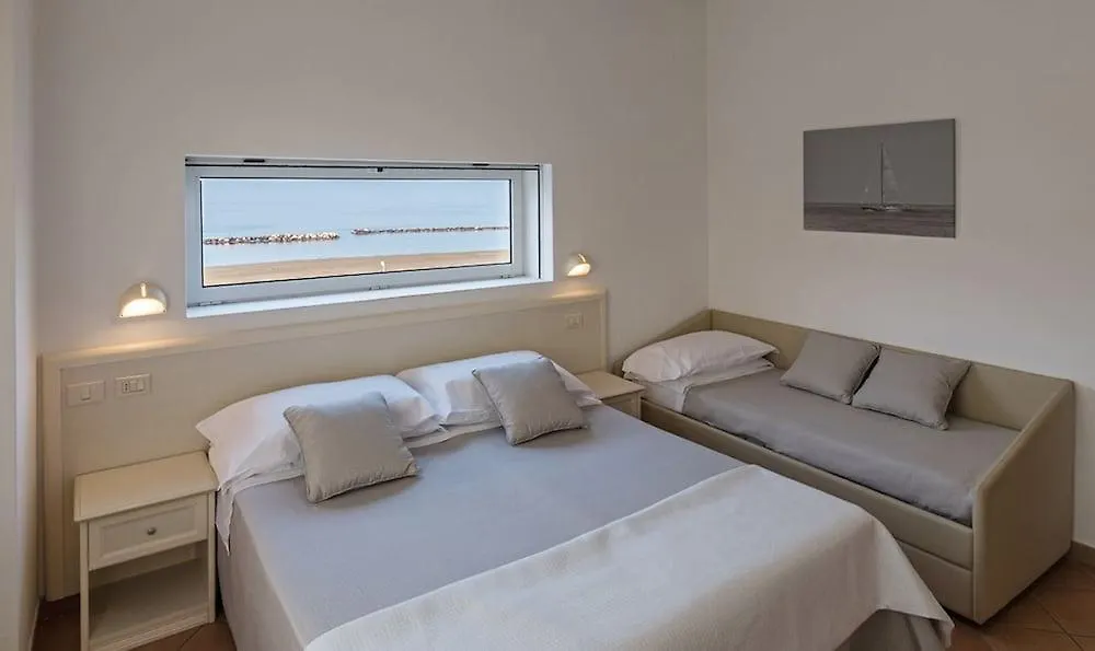 Hotel Trevi - Cattolica Family Resort
