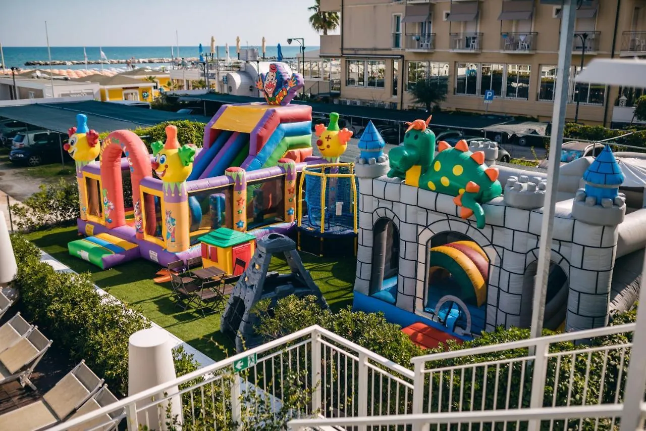 ***  Hotel Trevi - Cattolica Family Resort Italien