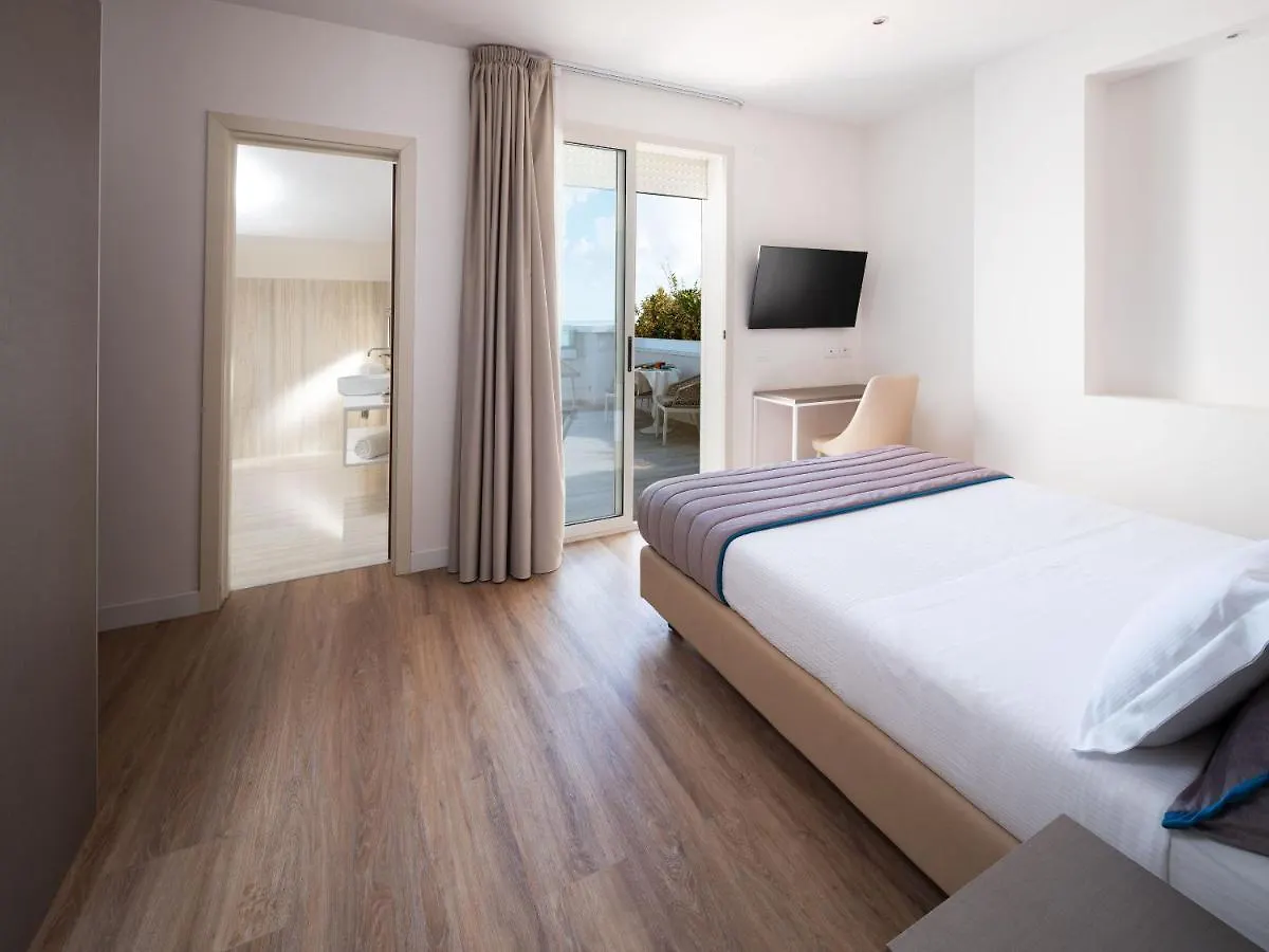Hotel Trevi - Cattolica Family Resort