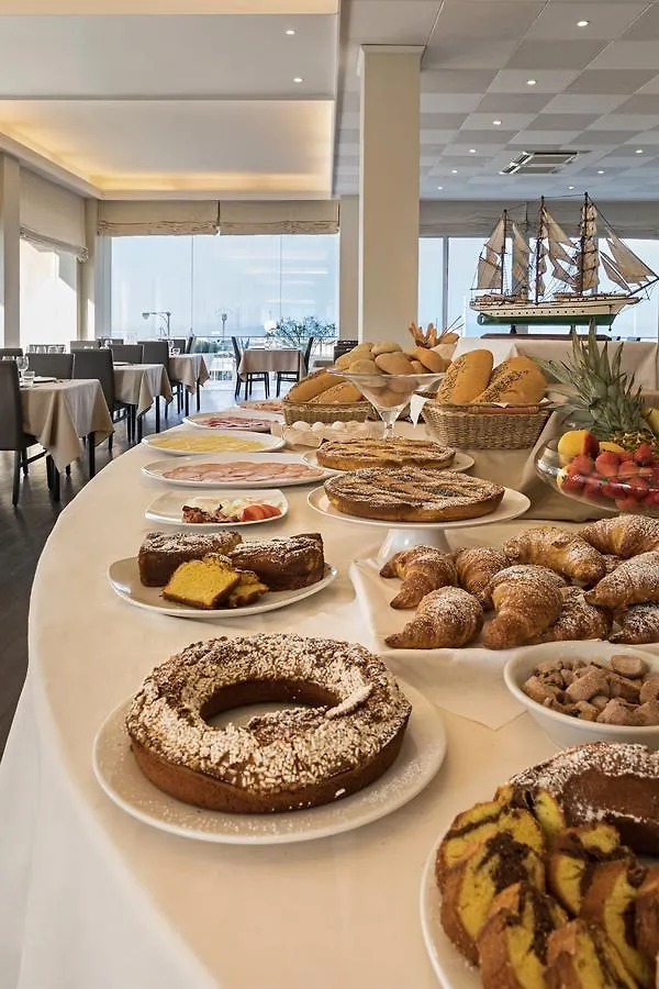 Hotel Trevi - Cattolica Family Resort Italien