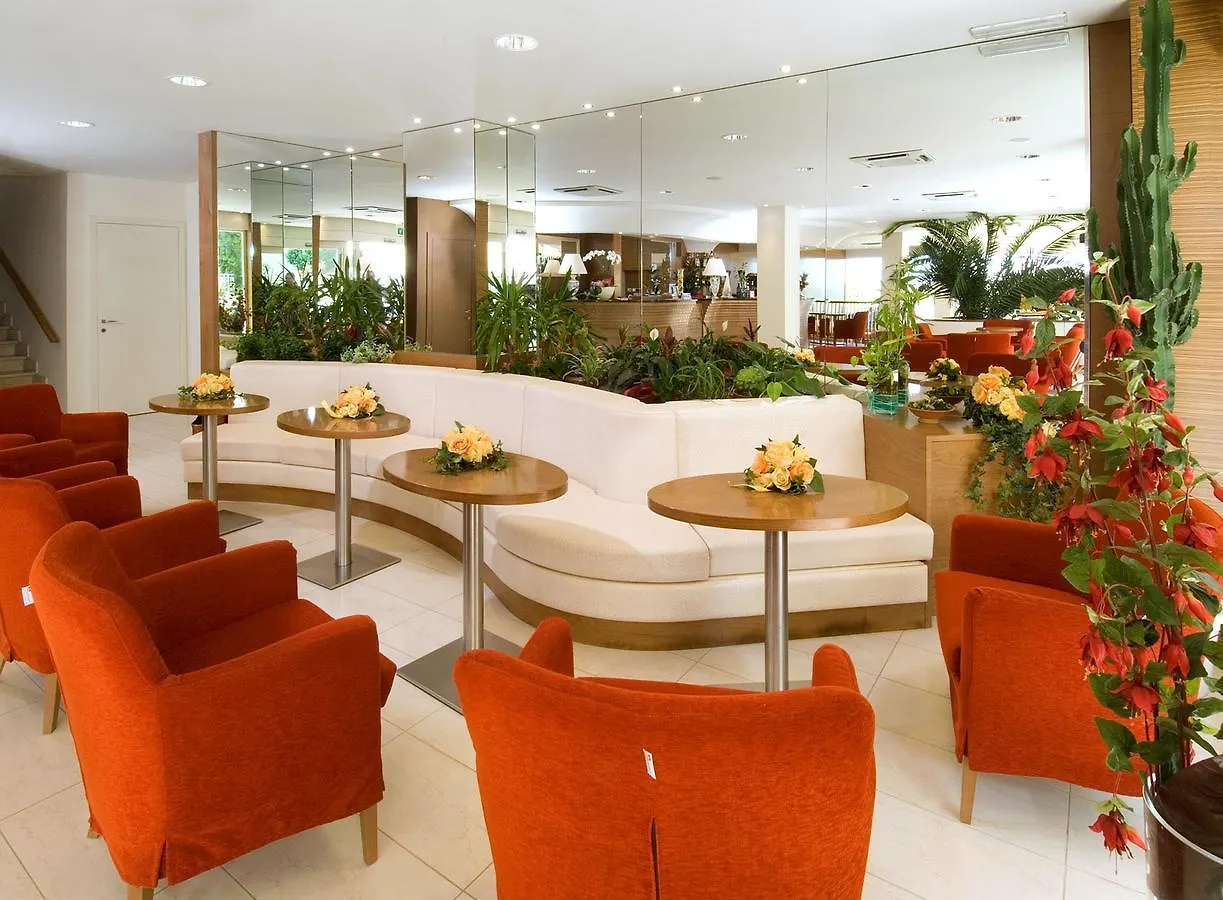 Hotel Trevi - Cattolica Family Resort